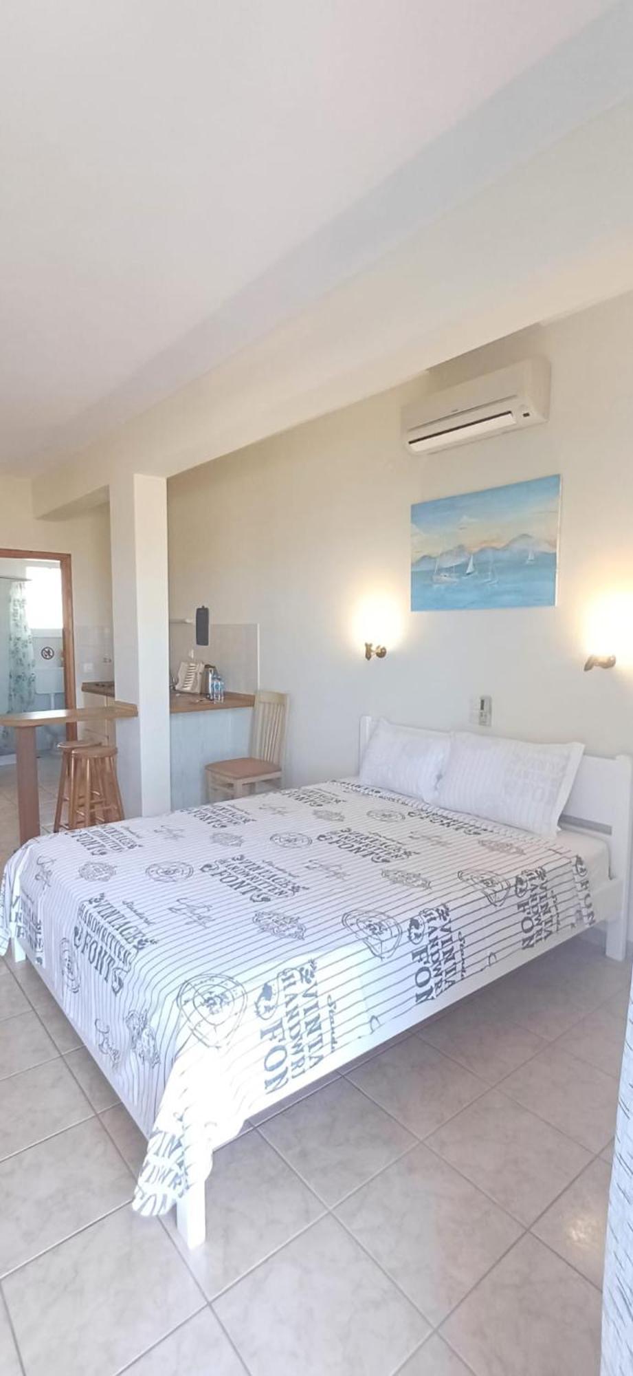 Flora Studios Corfu - Adults Only Benitses  Ngoại thất bức ảnh
