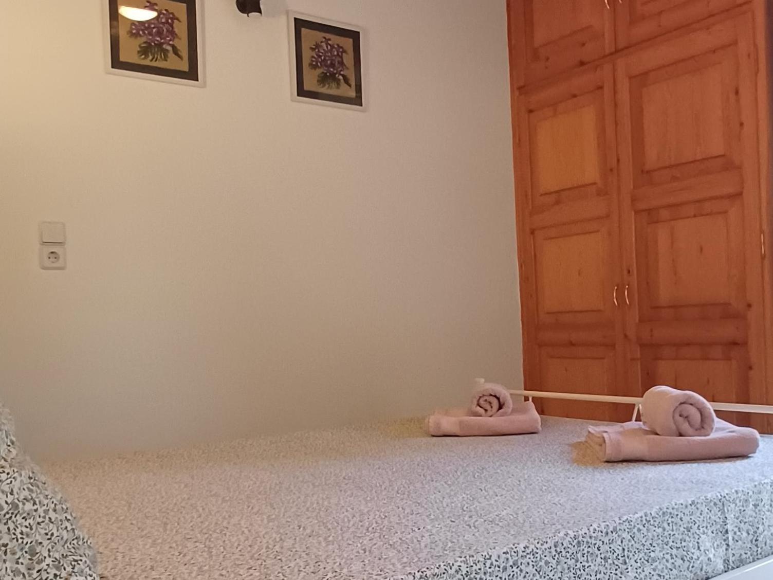 Flora Studios Corfu - Adults Only Benitses  Phòng bức ảnh
